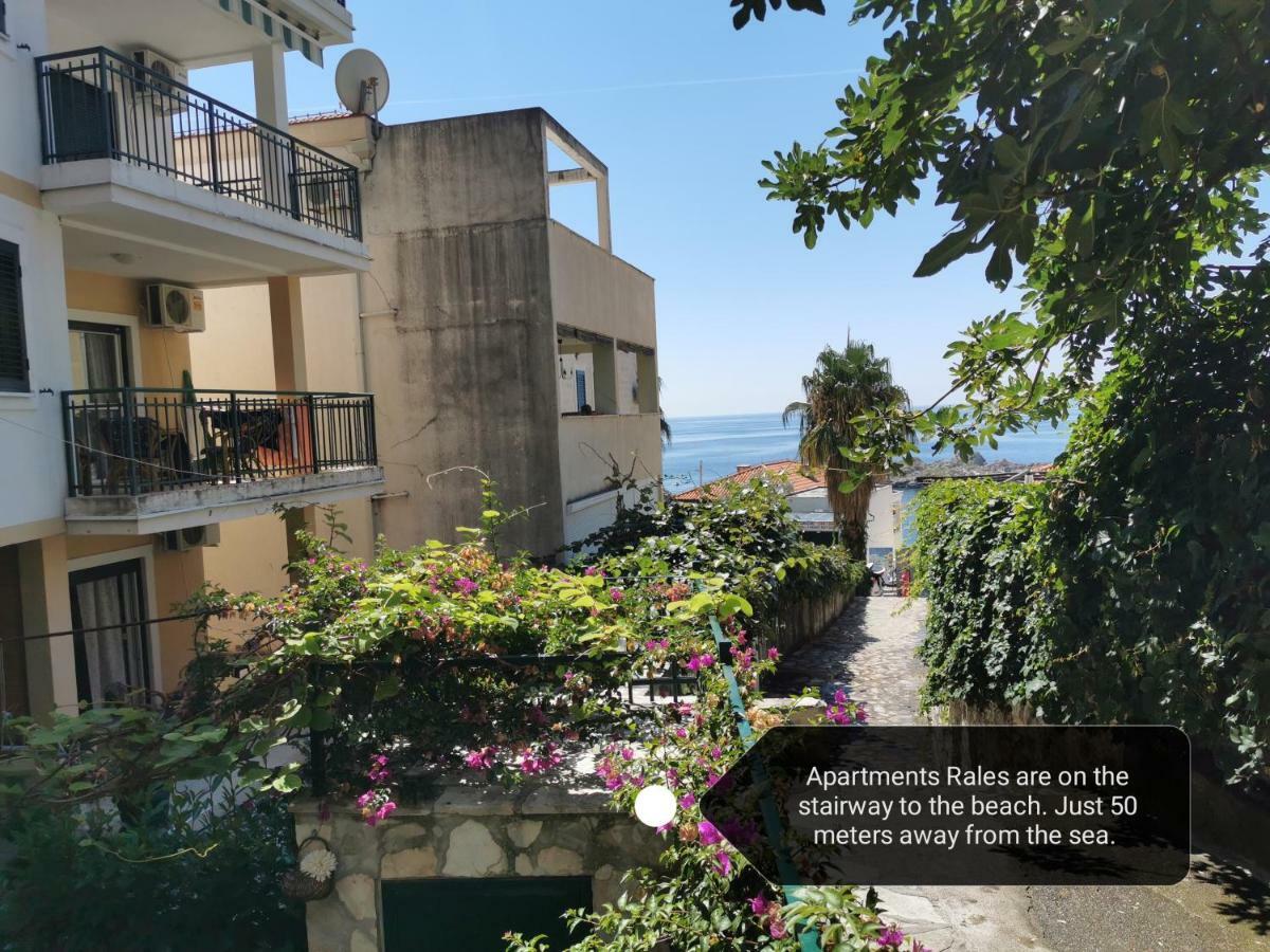 Apartments Rales Sveti Stefan Extérieur photo